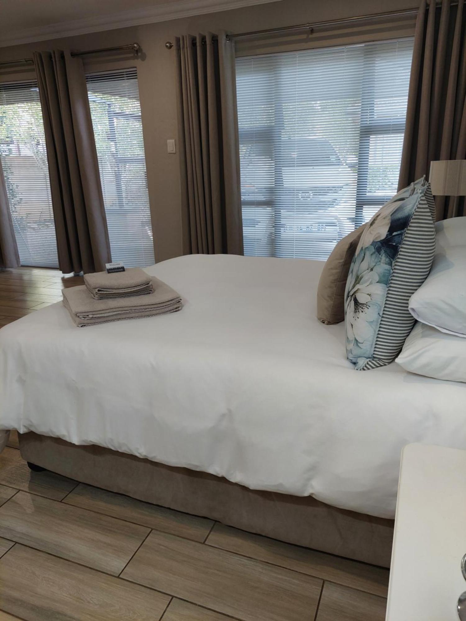 Bella Rosa Bed & Breakfast Потчефструм Екстериор снимка