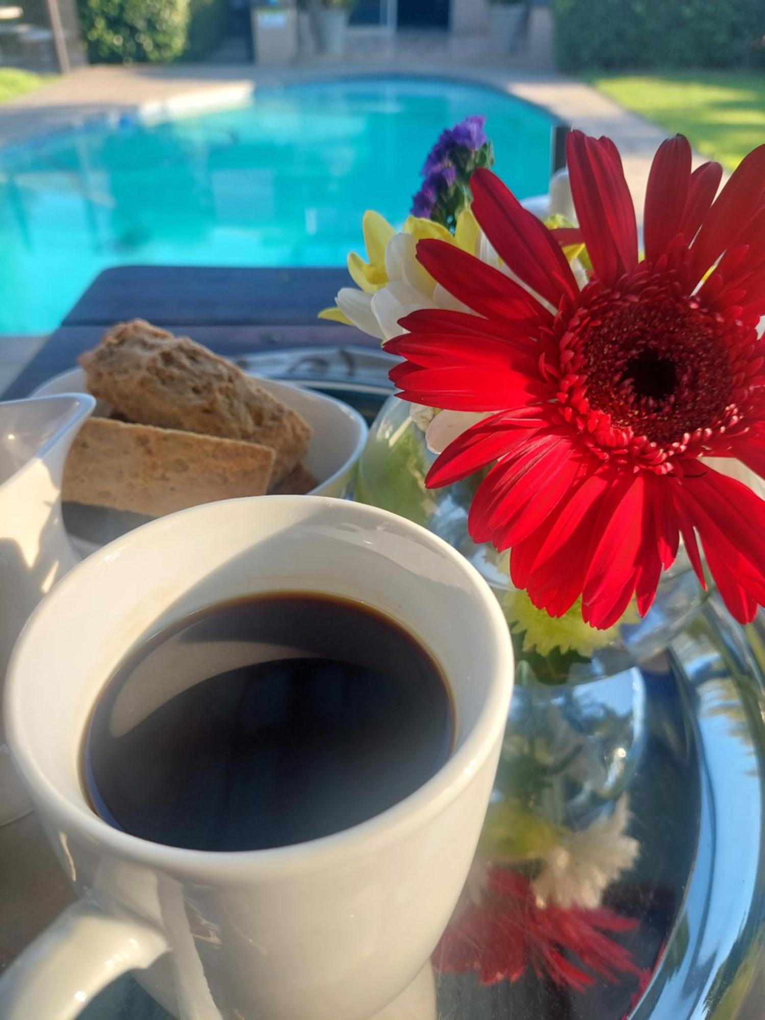 Bella Rosa Bed & Breakfast Потчефструм Стая снимка